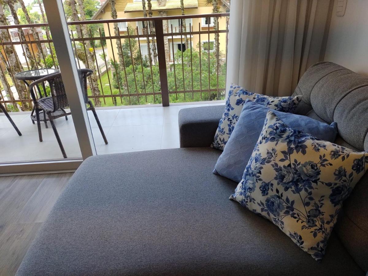 Excelente apartamento em Gramado/RS no Condomínio Casa de Pedra Exterior foto